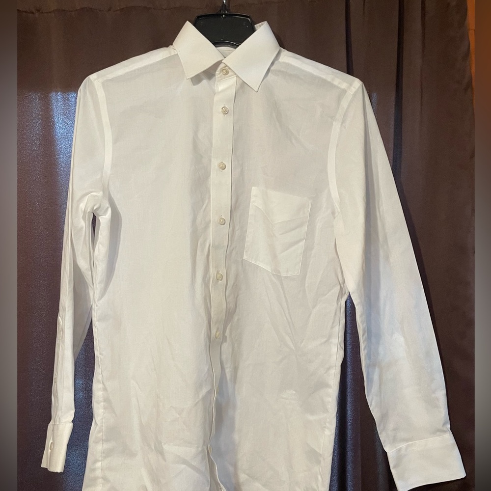Men’s Stafford white dress shirt size 15 32-33
